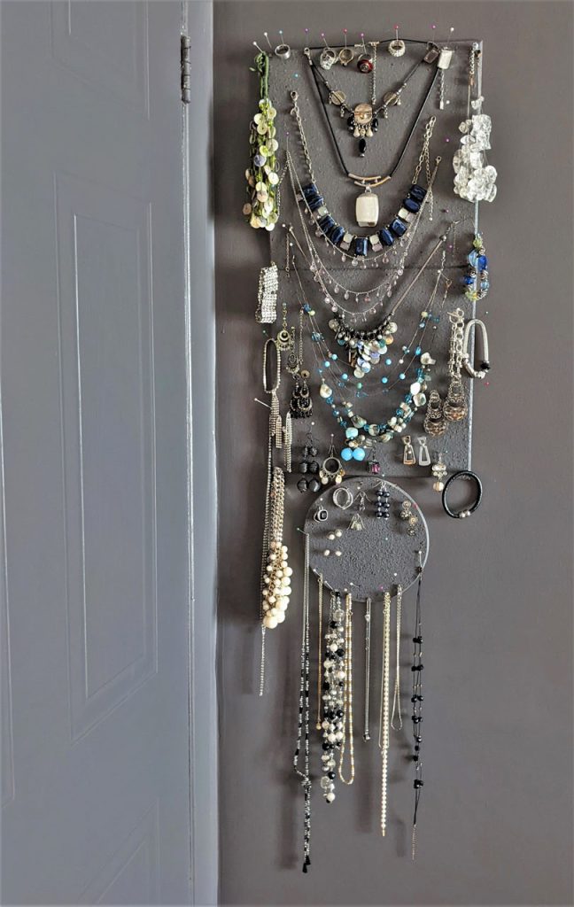 Eclectic Baroque-Style Bedroom Design