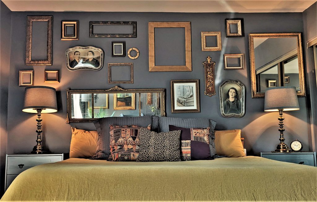 Eclectic Baroque-Style Bedroom Design