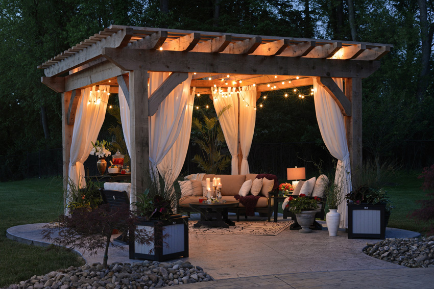 4 Essentials for an Outstanding Outdoor Space
