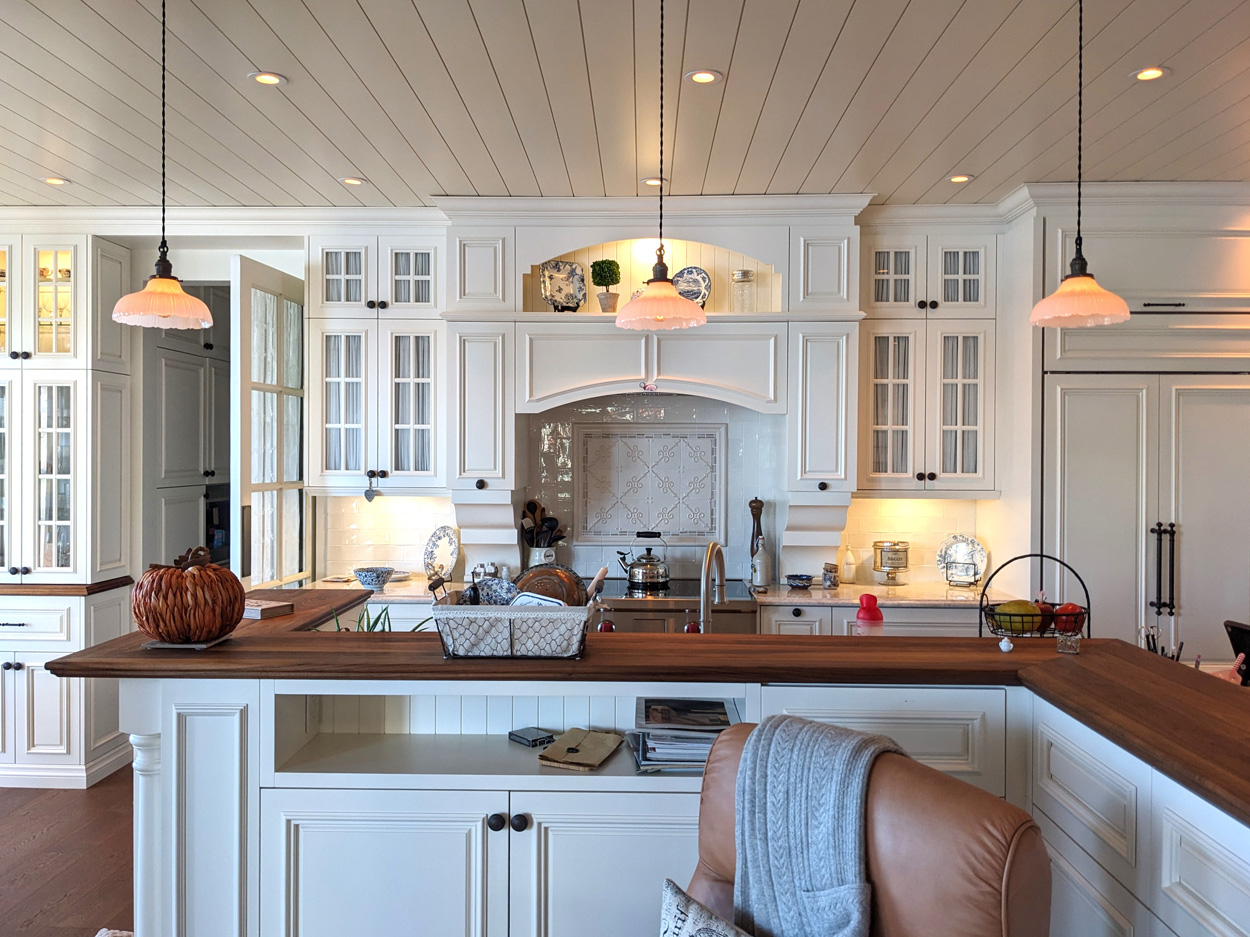 Classic-French-Country-style-kitchen-and-walk-in-food-pantry