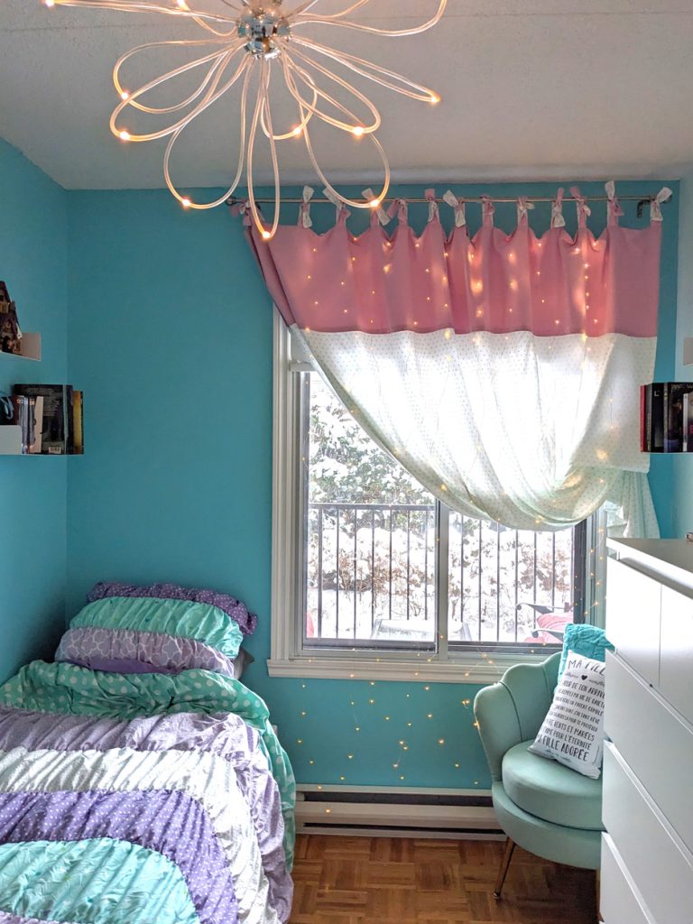 Girls Pink and Turquoise Bedroom Design