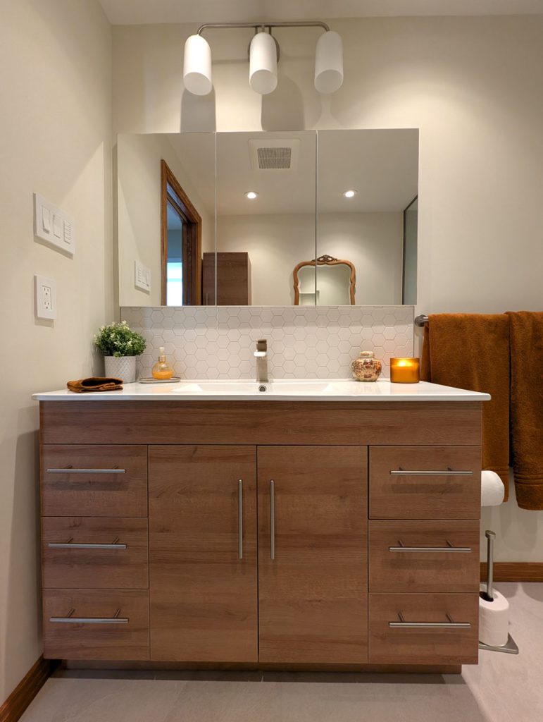 Seniors’ Adapted Bathroom Design for Reduced Mobility