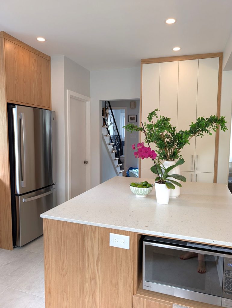 Contemporary Kitchen Remodel in Montreal West