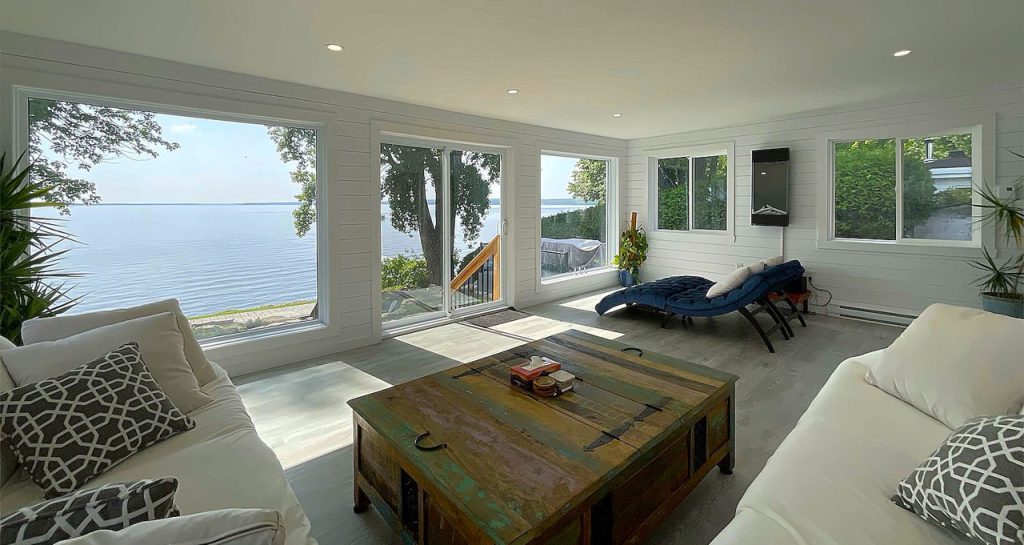 Portfolio de design extérieur et d'aménagement de terrasses en bord de lac à Saint-Placide-Oka