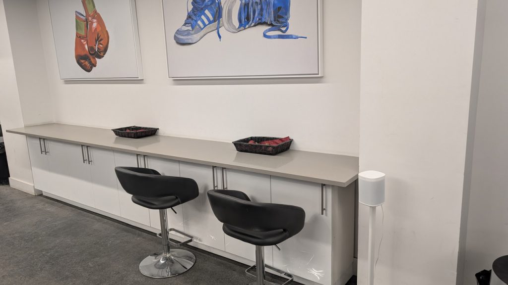 A Workplace Reimagined in Downtown Montreal by Versa Style Design