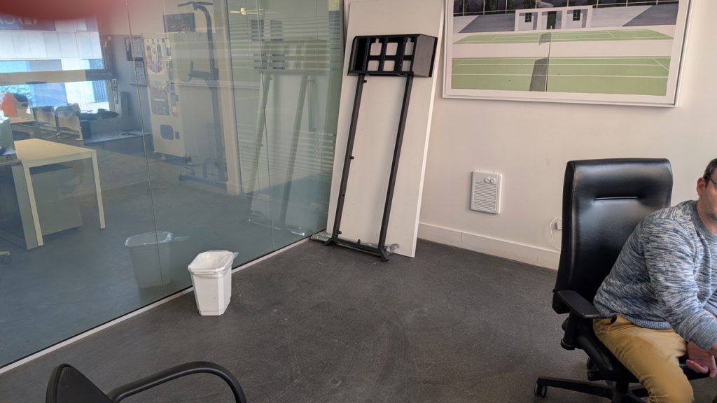 A Workplace Reimagined in Downtown Montreal by Versa Style Design